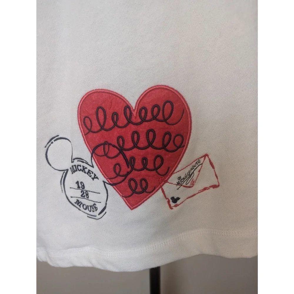 Disney Parks kisses from Minnie hoodie - Picture 4 of 9